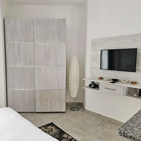 501 - A Beautiful Studio Apartment Just For You
